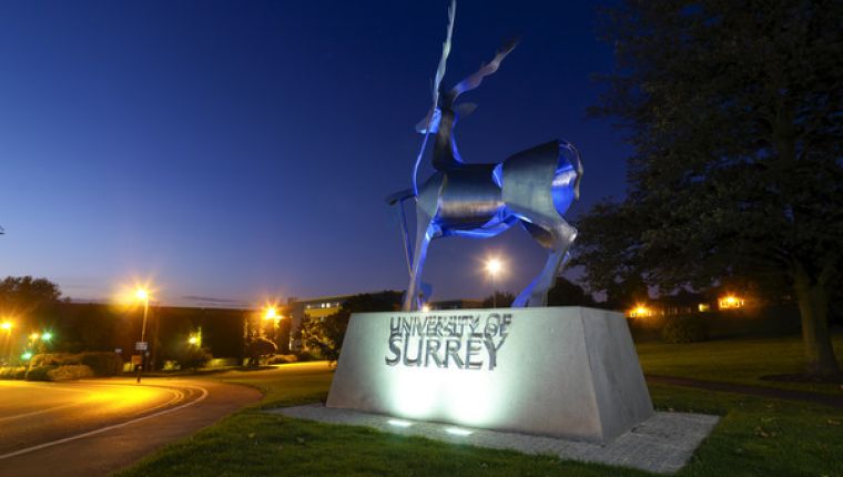 Studere i Surrey, England
